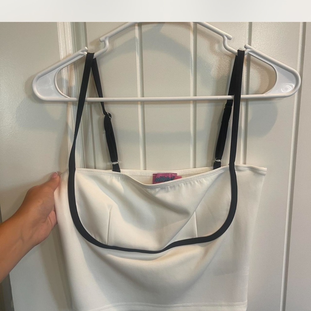 Edikted Cream and Black Women's Top